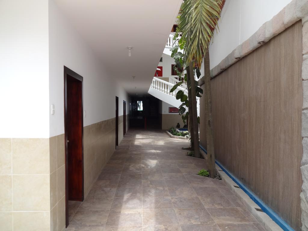 Hotel Pacifico Puerto López Екстериор снимка
