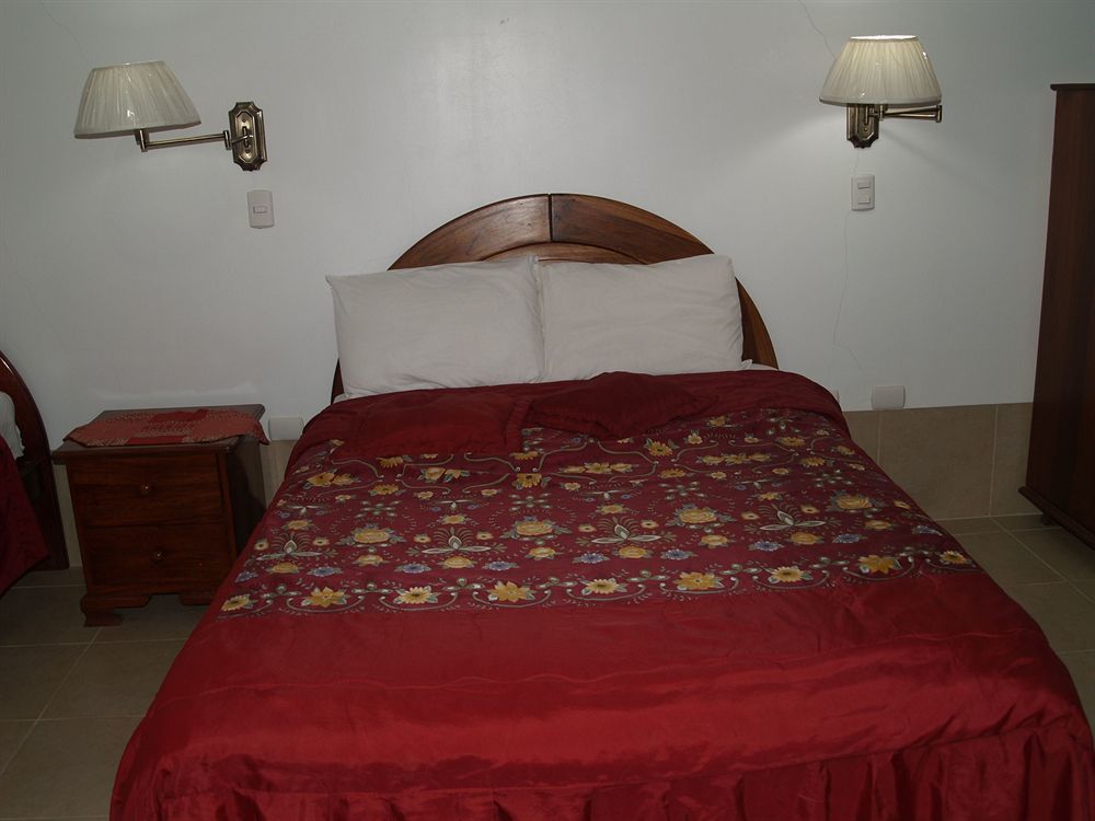 Hotel Pacifico Puerto López Екстериор снимка