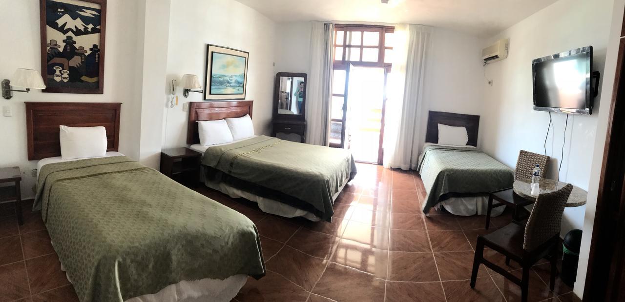Hotel Pacifico Puerto López Екстериор снимка