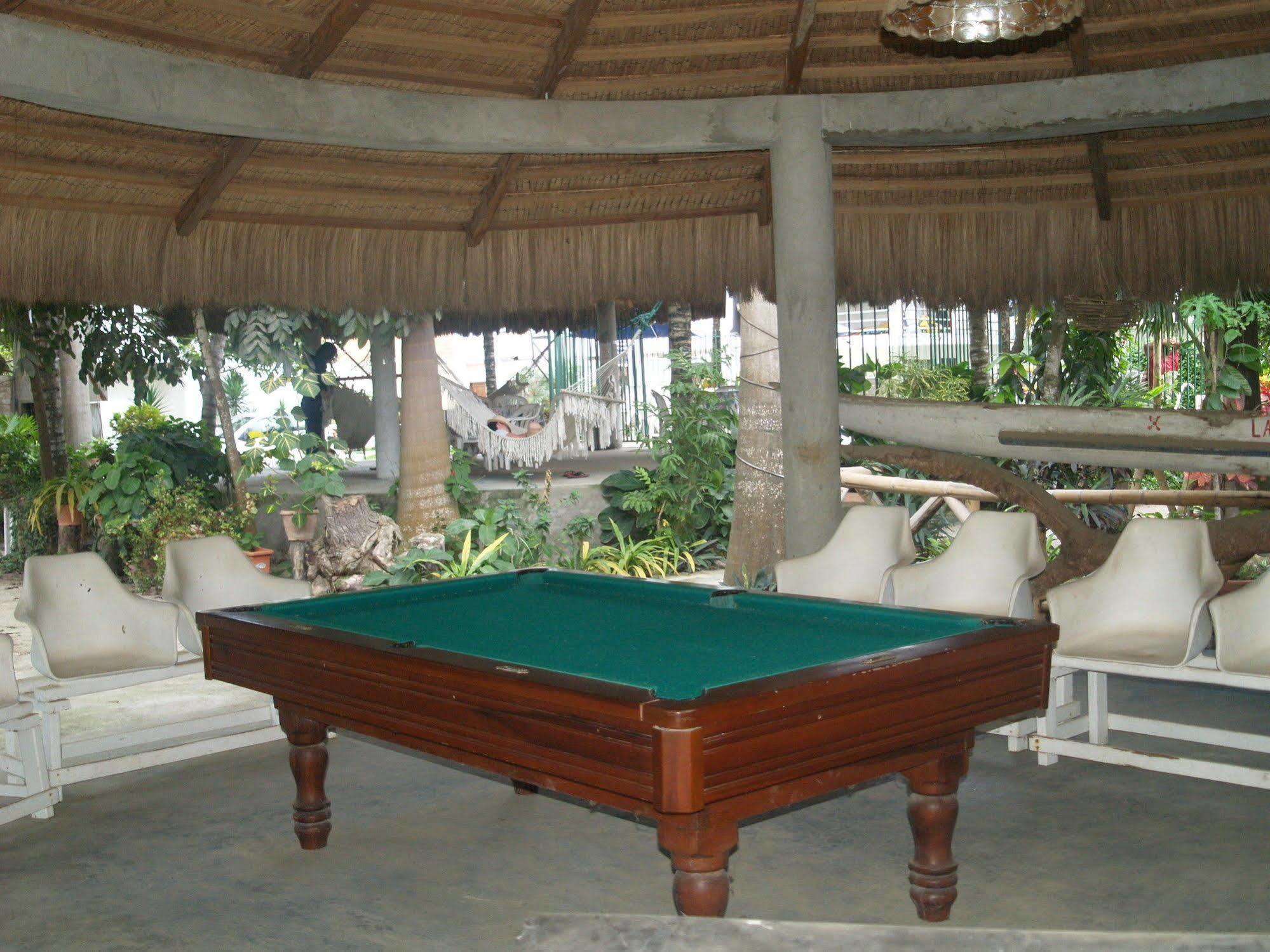 Hotel Pacifico Puerto López Екстериор снимка